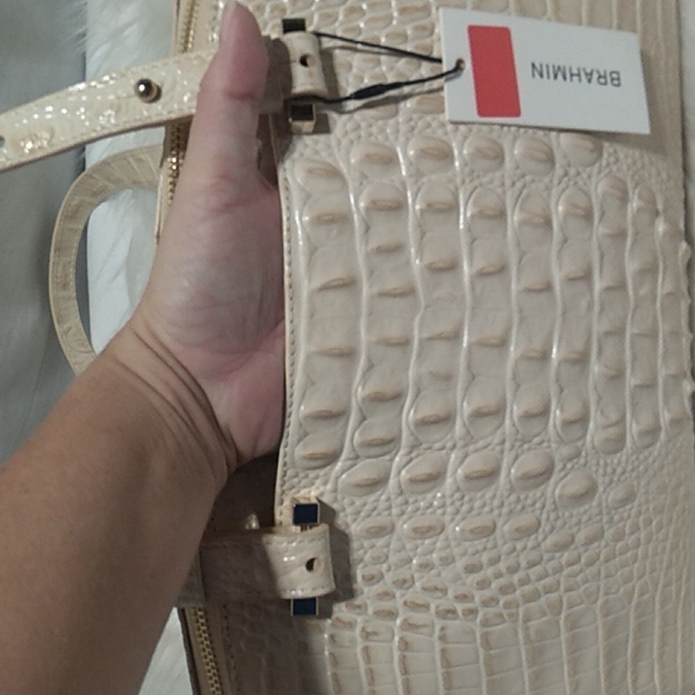 SOLD!! NWT Alice Sunglow Melbourne Genuine Leather Brahmin Bag W Dust Bag - Picture 10 of 16